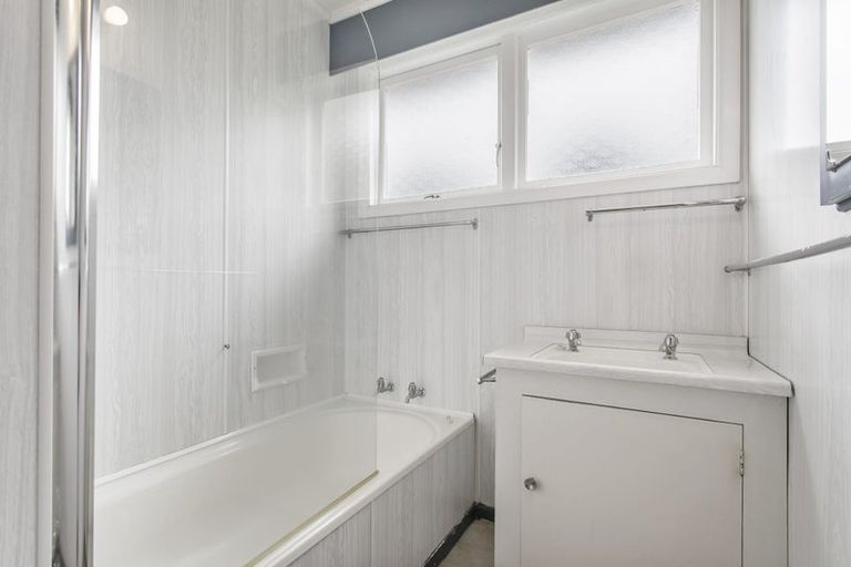 Photo of property in 7 Manuka Street, Orewa, 0931