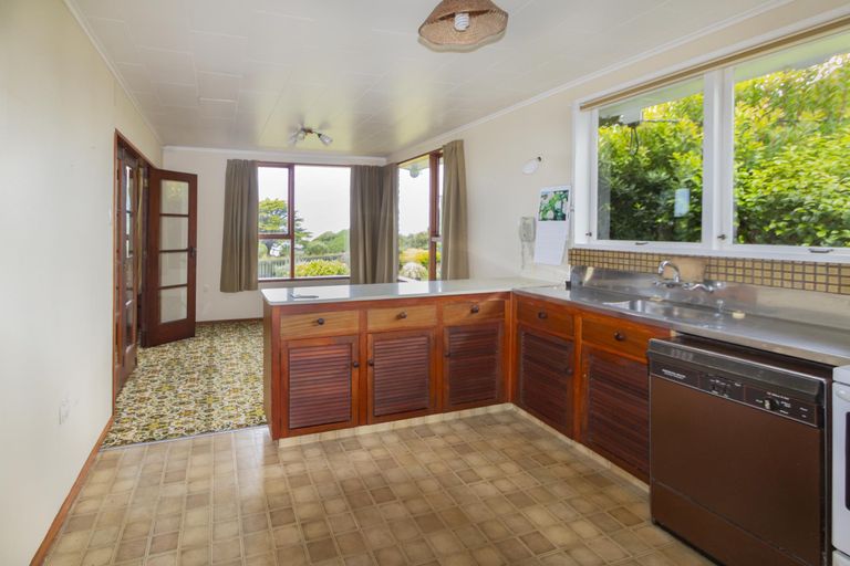 Photo of property in 16 Harbour Terrace, Kakanui, Oamaru, 9495