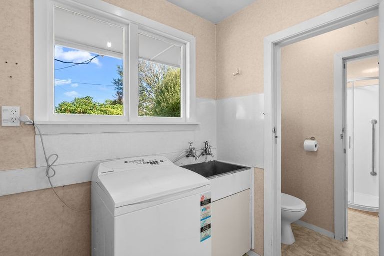 Photo of property in 10 Ron Place, Bishopdale, Christchurch, 8051