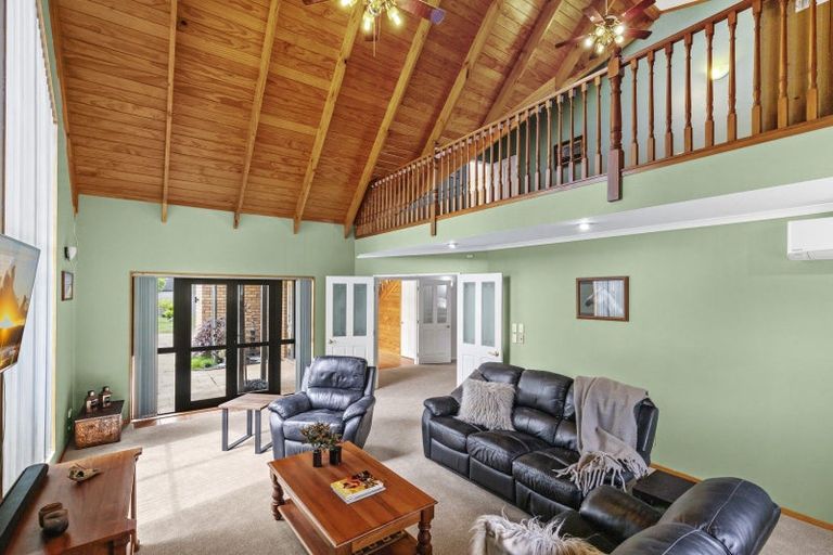 Photo of property in 8 Mark Williams Place, Clevedon, Papakura, 2582