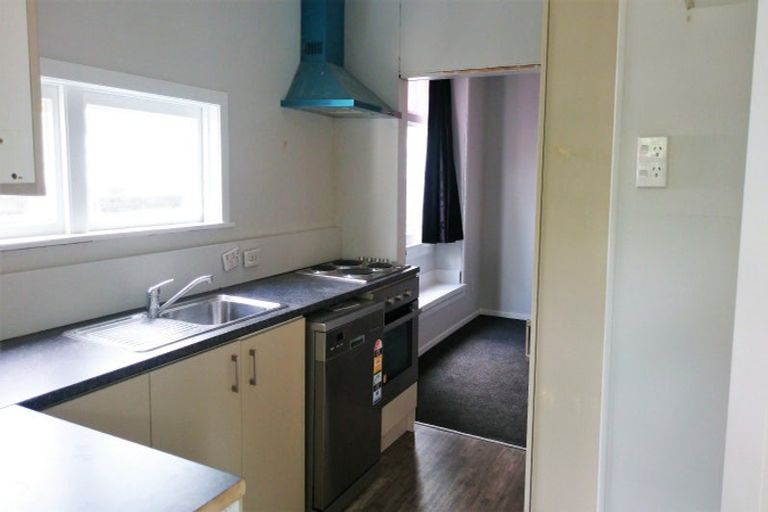 Photo of property in 100 Ferguson Street, West End, Palmerston North, 4412
