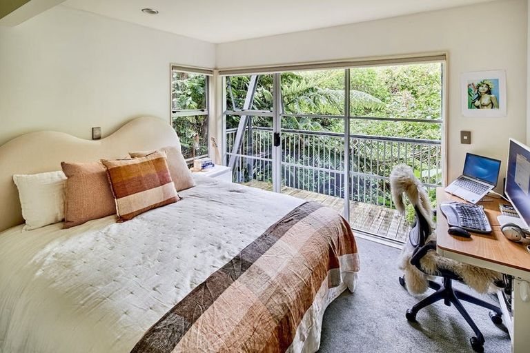 Photo of property in 67 Waikowhai Street, Ngaio, Wellington, 6035