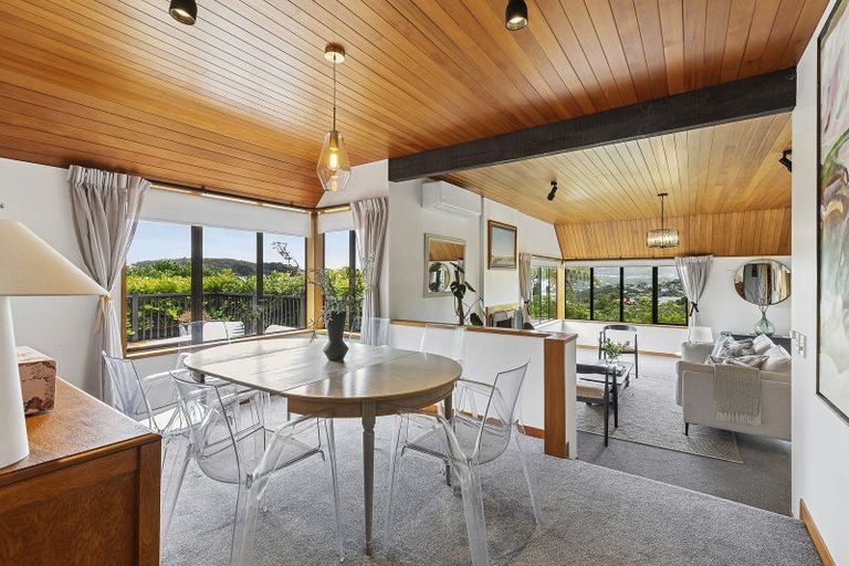 Photo of property in 50 Amapur Drive, Khandallah, Wellington, 6035