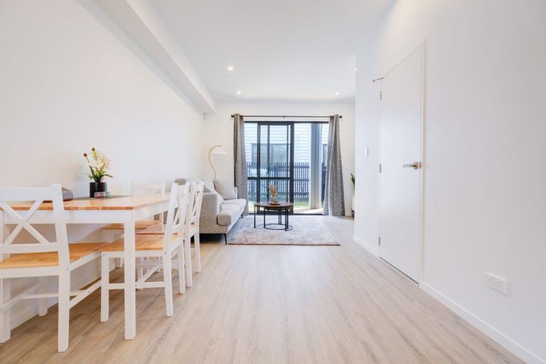 Photo of property in 17b Tabitha Crescent, Henderson, Auckland, 0612