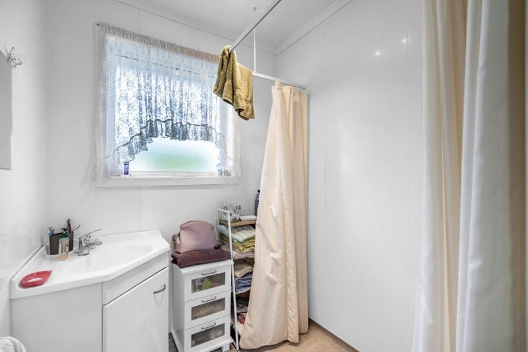 Photo of property in 73 Conway Crescent, Glengarry, Invercargill, 9810