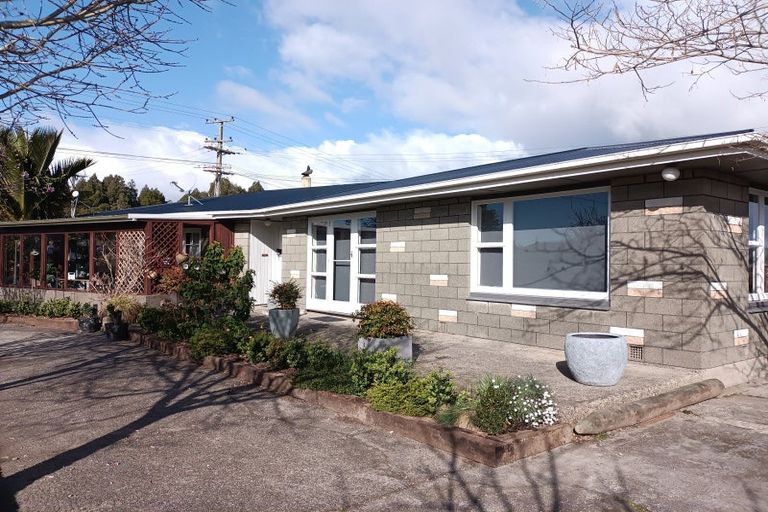 Photo of property in 57 Lyndhurst Street, Westport, 7825