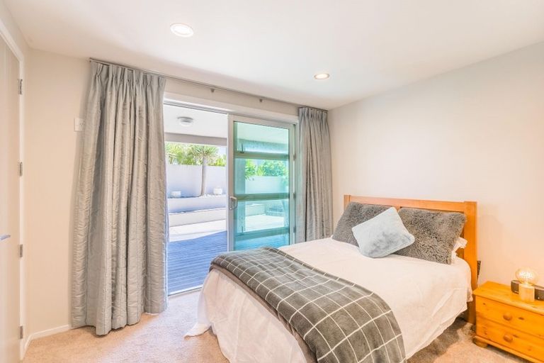 Photo of property in 134 Renown Road, Raumati South, Paraparaumu, 5032