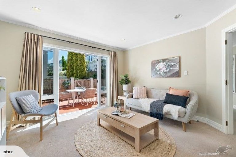 Photo of property in 13/28 Hobson Street, Thorndon, Wellington, 6011