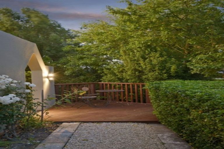 Photo of property in 4 Guinness Crescent, Ilam, Christchurch, 8041