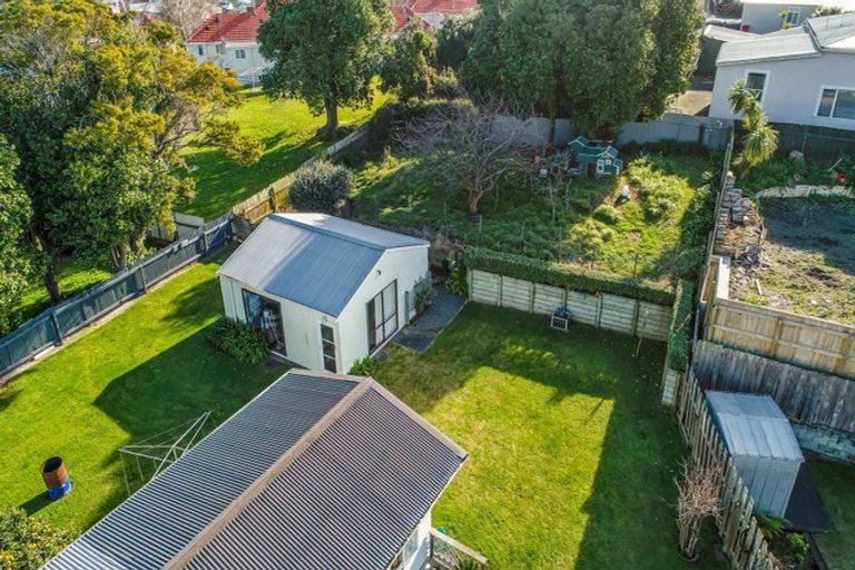 Photo of property in 15b Gonville Avenue, Gonville, Whanganui, 4501