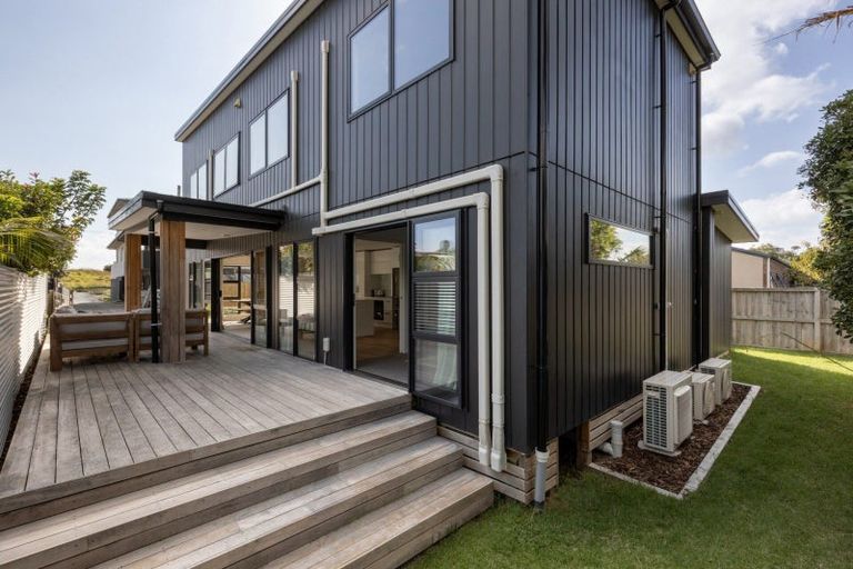 Photo of property in 940b Papamoa Beach Road, Papamoa Beach, Papamoa, 3118