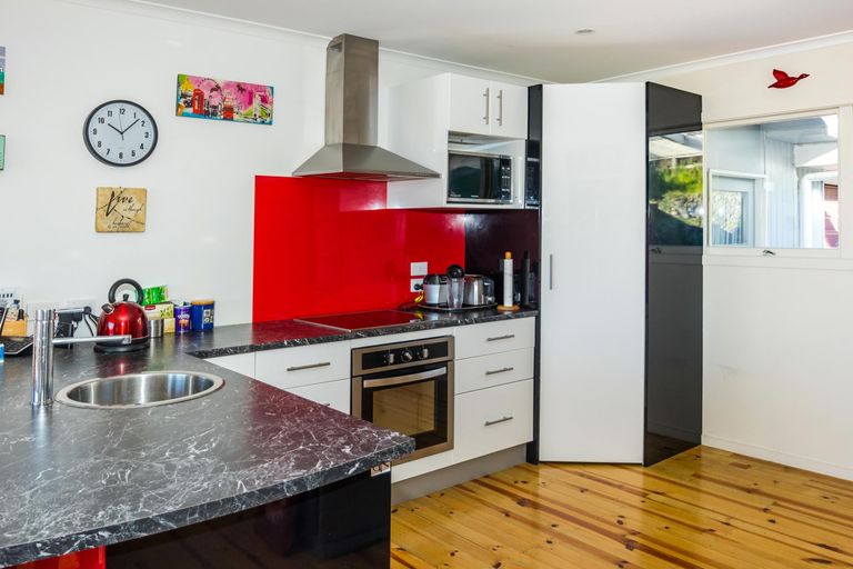 Photo of property in 12 Coulter Place, Geraldine, 7930