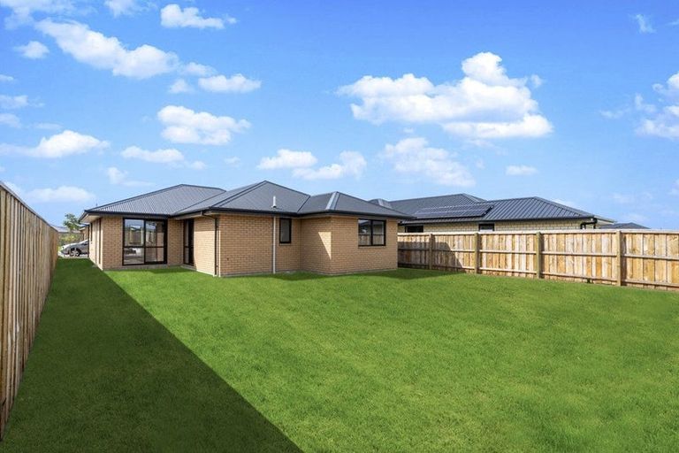 Photo of property in 53 Stackwood Avenue, Woodend, 7691