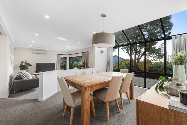 Photo of property in 202 Whitford Road, Shamrock Park, Auckland, 2016