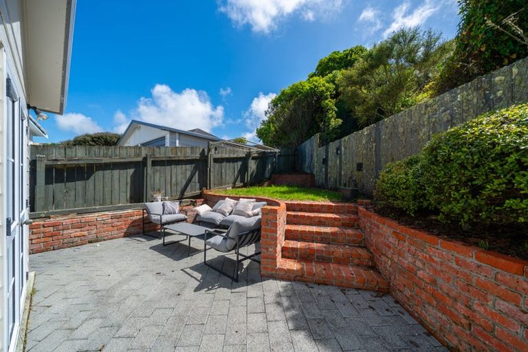 Photo of property in 50a Ashton Fitchett Drive, Brooklyn, Wellington, 6021