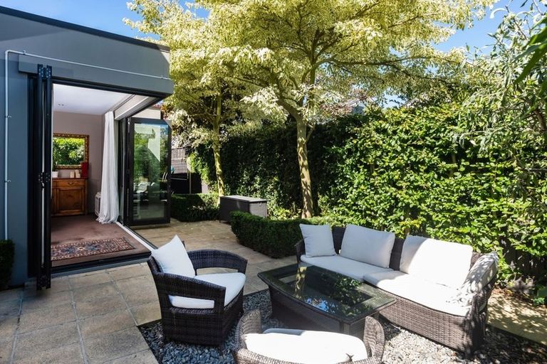 Photo of property in 45a Glandovey Road, Fendalton, Christchurch, 8052