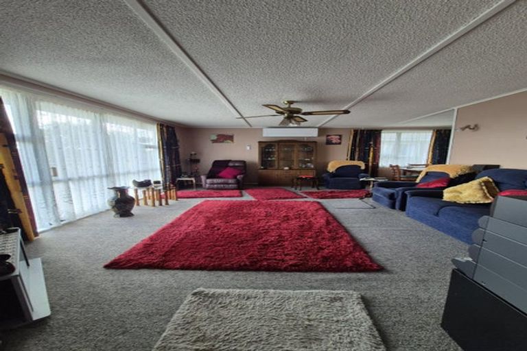 Photo of property in 17 Girvan Place, Tokoroa, 3420