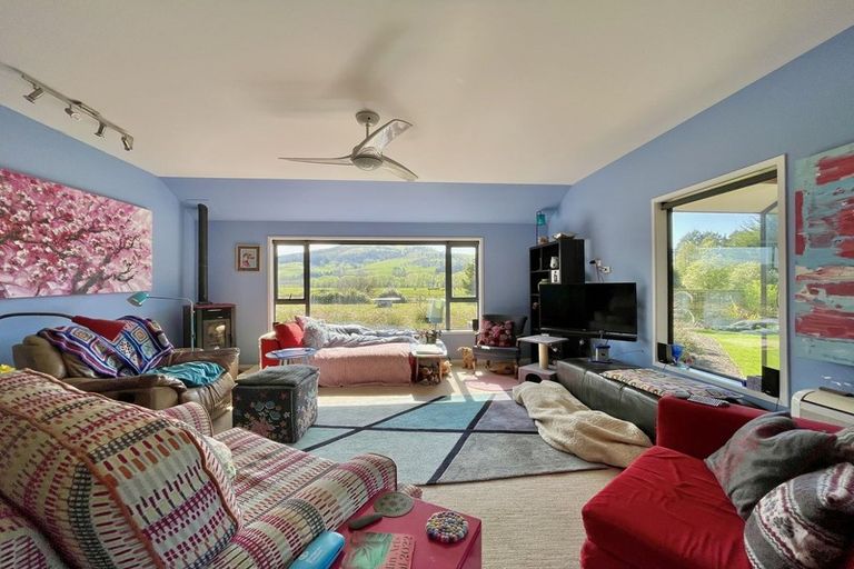 Photo of property in 23 Goodwood Road, Goodwood, Palmerston, 9481