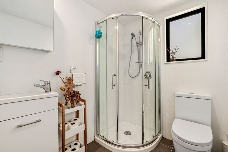 Photo of property in 6 Curletts Road, Sockburn, Christchurch, 8042