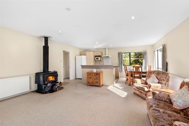 Photo of property in 12 Heaton Street, Rotherham, 7379