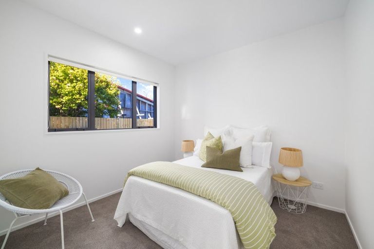 Photo of property in 121b Glandovey Road, Strowan, Christchurch, 8052