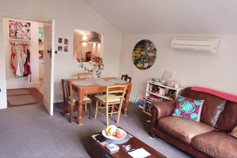 Photo of property in 12 Crieff Street, Northland, Wellington, 6012