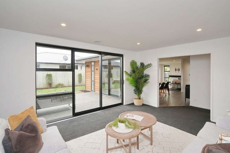 Photo of property in 20 Loxley Place, Lincoln, 7608