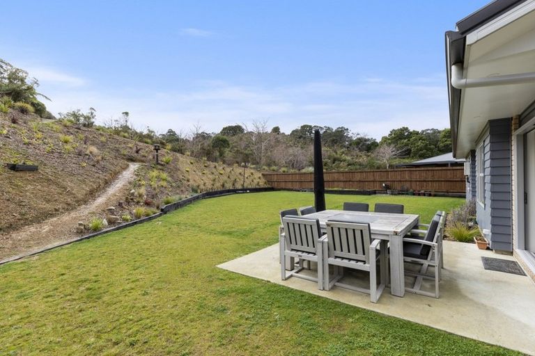 Photo of property in 21 Brian Morgan Terrace, Wainuiomata, Lower Hutt, 5014