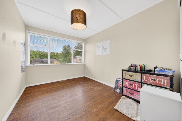 Photo of property in 13 Churchill Avenue, Lansdowne, Masterton, 5810