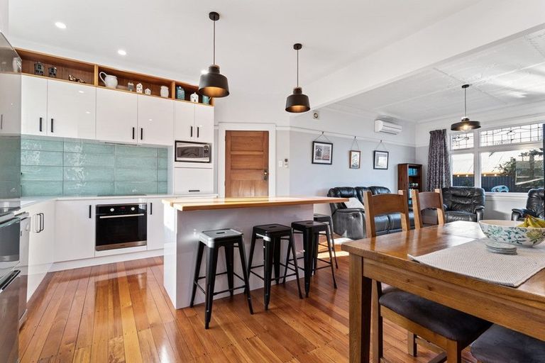 Photo of property in 7 Trafalgar Street, Maori Hill, Timaru, 7910