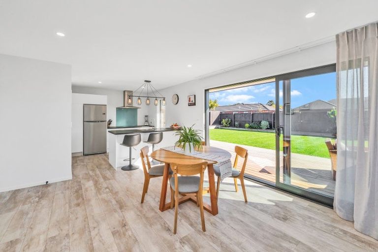 Photo of property in 28 Lunn Crescent, Leeston, 7632