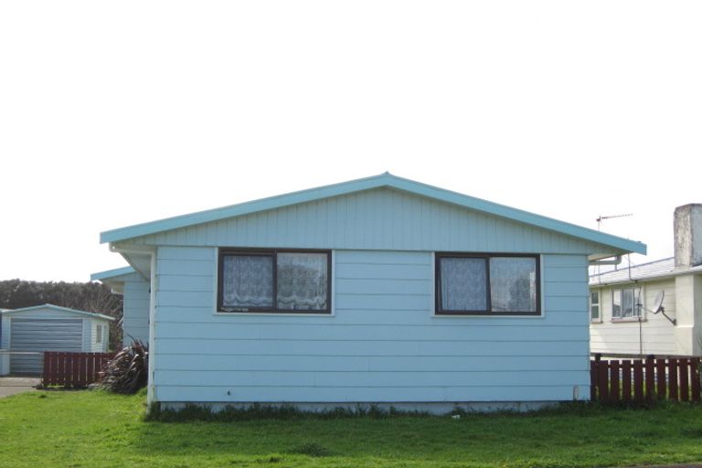 Photo of property in 132b Broadway, Waitara, 4320
