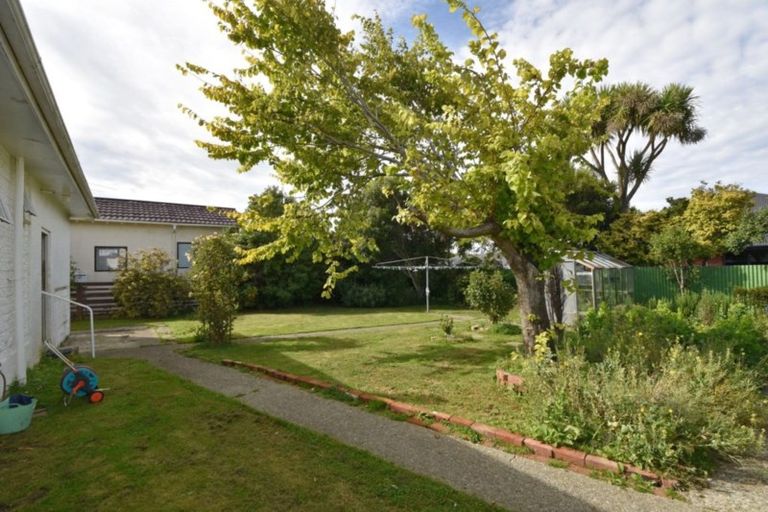 Photo of property in 55 West Plains Road, Waikiwi, Invercargill, 9810