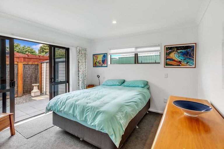 Photo of property in 12a Sussex Street, Levin, 5510