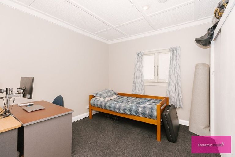 Photo of property in 36 Burns Avenue, Takaro, Palmerston North, 4412