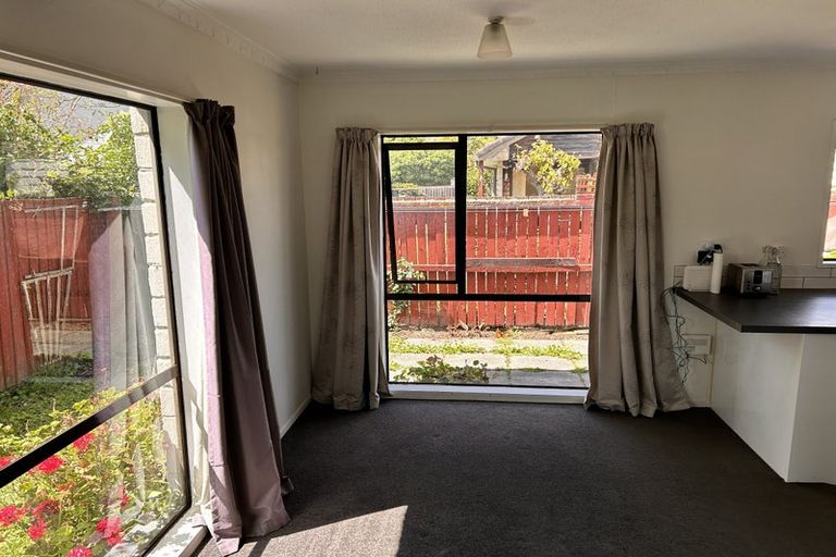 Photo of property in 2/9 Ikamatua Lane, Sydenham, Christchurch, 8023