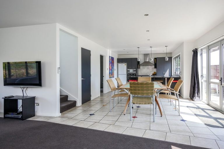 Photo of property in 8b Oakwood Place, Wanaka, 9305