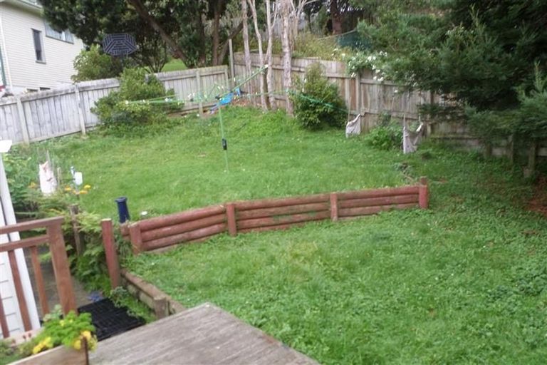 Photo of property in 19 Mahinawa Street, Takapuwahia, Porirua, 5022