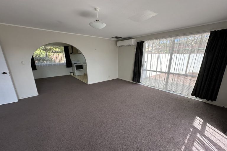 Photo of property in 1/4 Aylmer Court, Eastern Beach, Auckland, 2012