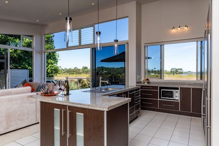 Photo of property in 86 Molesworth Drive, Mangawhai, 0505