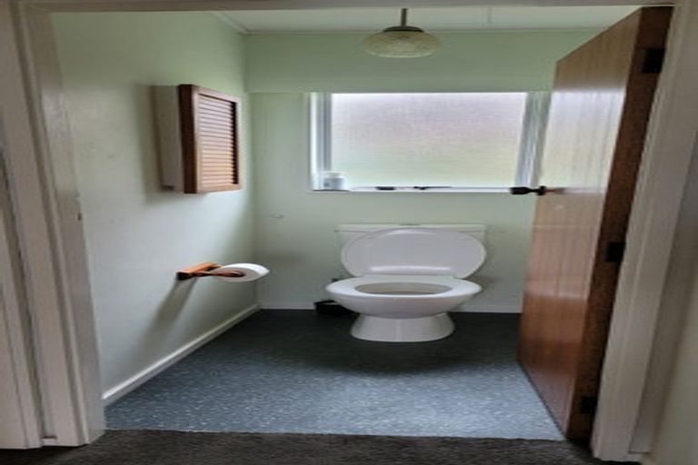 Photo of property in 14 Cherry Blossom Grove, Maungaraki, Lower Hutt, 5010