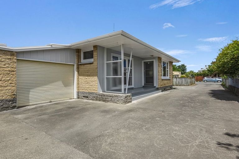 Photo of property in 202a Grove Road, Mayfair, Hastings, 4122