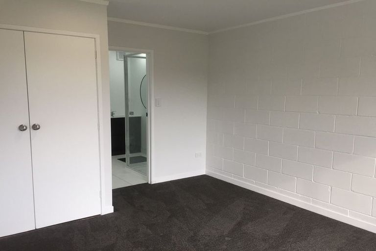 Photo of property in 153 Browns Bay Road, Browns Bay, Auckland, 0630