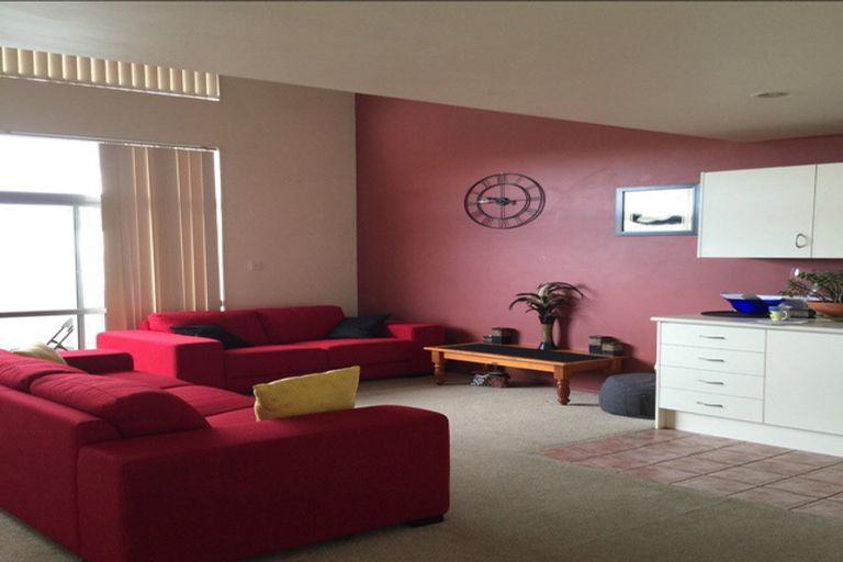 Photo of property in 13f/30 Westward Ho, Glen Eden, Auckland, 0602