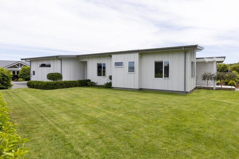Photo of property in 8 Akatea Lane, Richmond Heights, Taupo, 3330