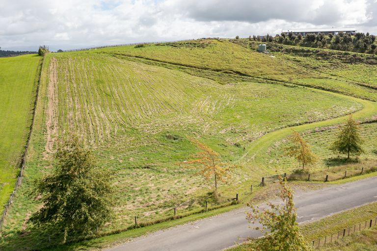 Photo of property in 392a Black Rock Road, Te Ore Ore, Masterton, 5886