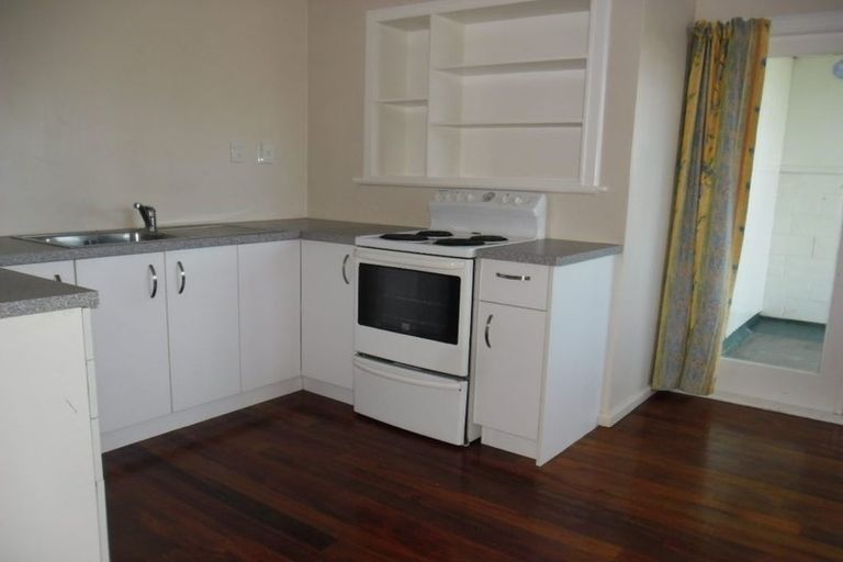 Photo of property in 2/50 Exeter Crescent, Pirimai, Napier, 4112