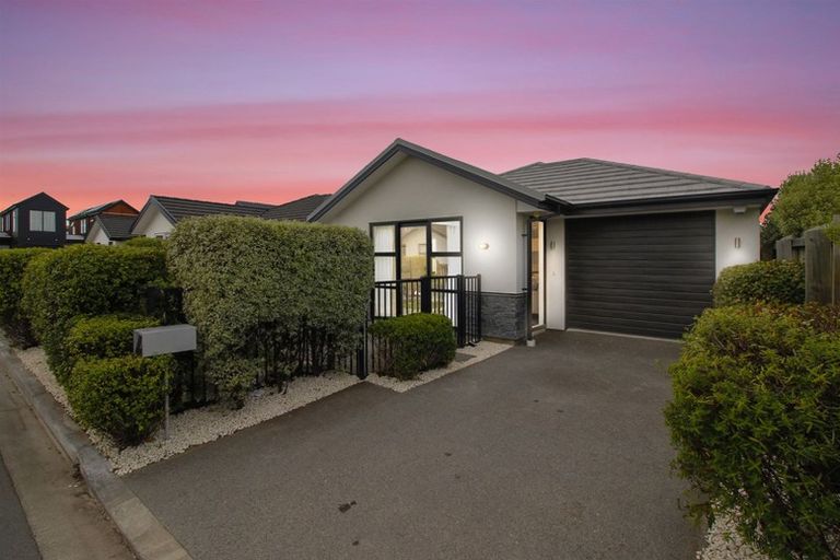 Photo of property in 8 Capil Court, Halswell, Christchurch, 8025