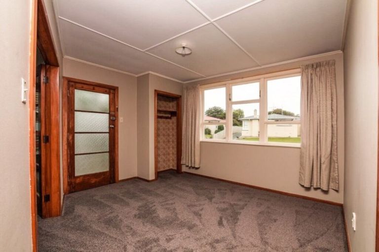 Photo of property in 52 Conway Crescent, Glengarry, Invercargill, 9810