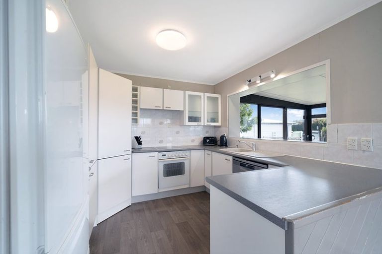Photo of property in 99 Kaipara Portage Road, Riverhead, 0820